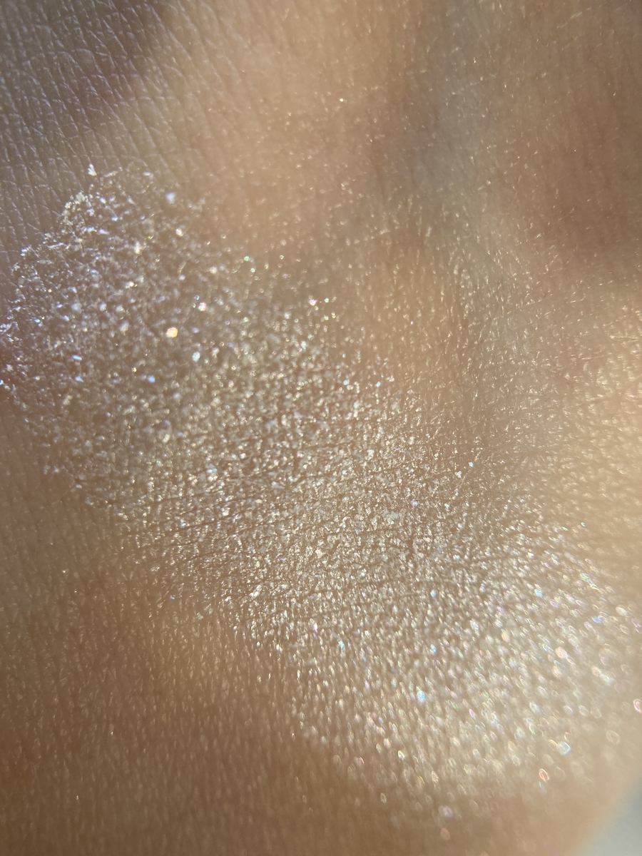 オーロラミントのラメ感