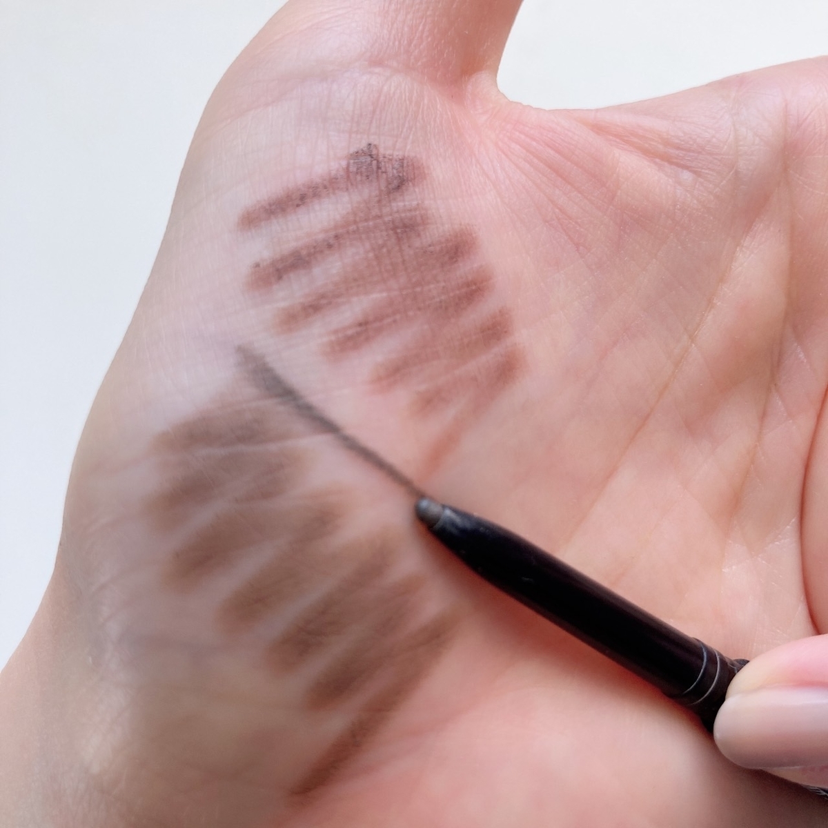 眉毛おすすめのアイブロウペンシル