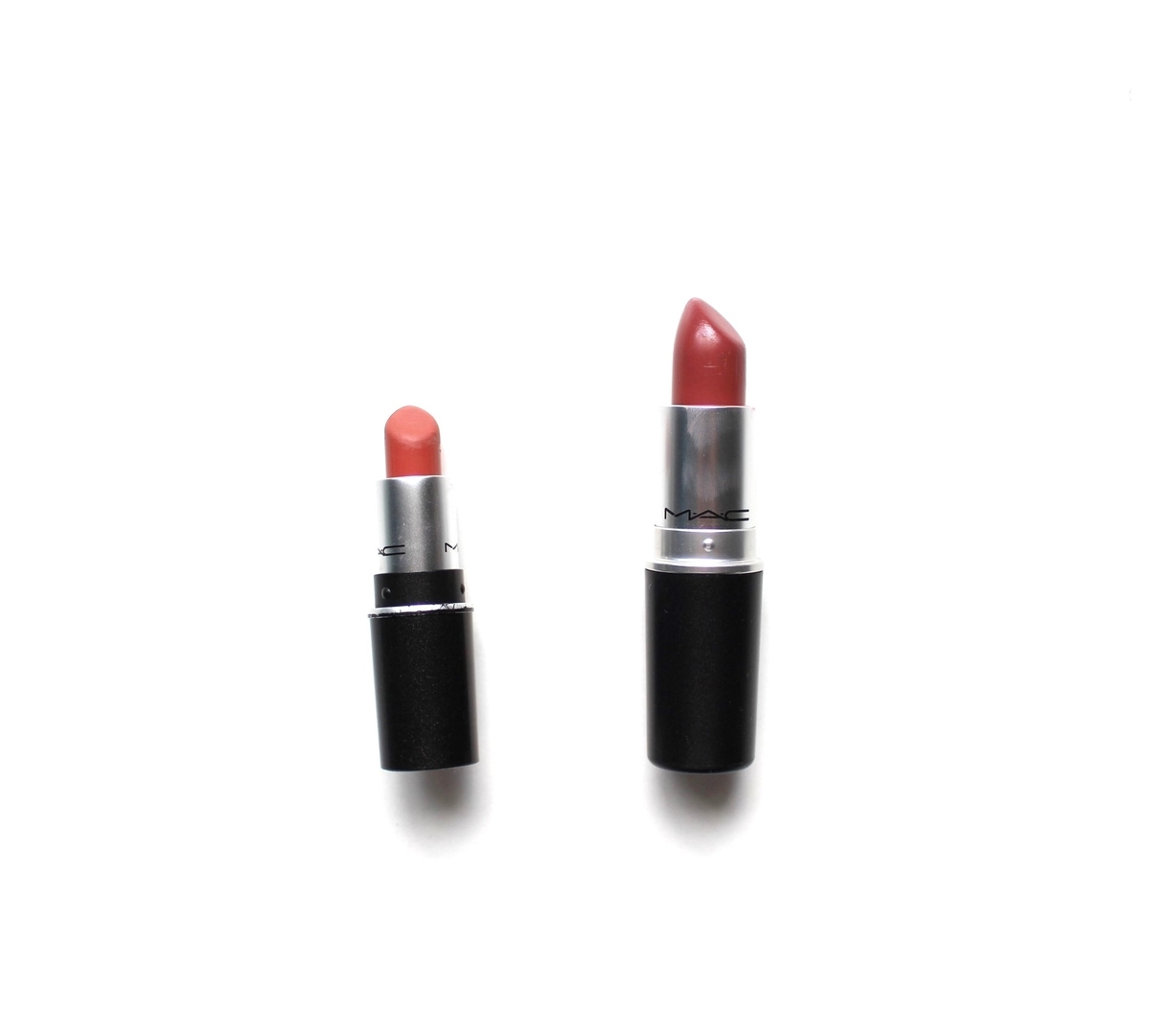 MAC　ミニリップの大きさ比較