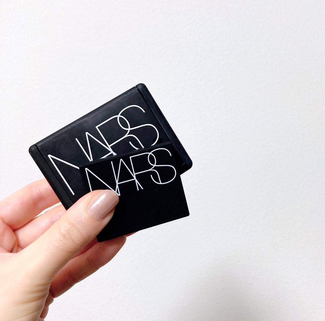 NARS　ミニサイズ　コスメ　デパコス