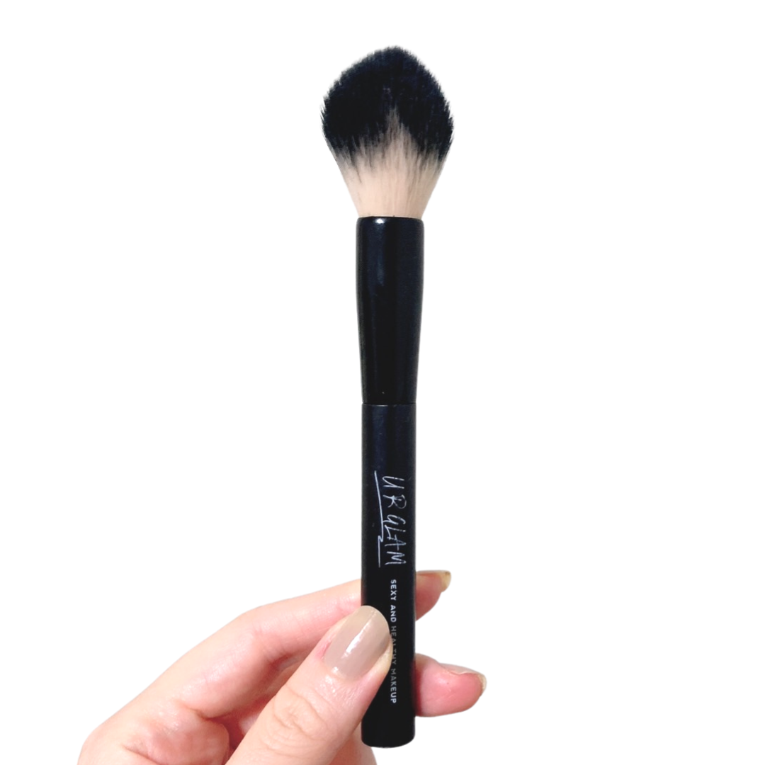 100均　ハイライトブラシ