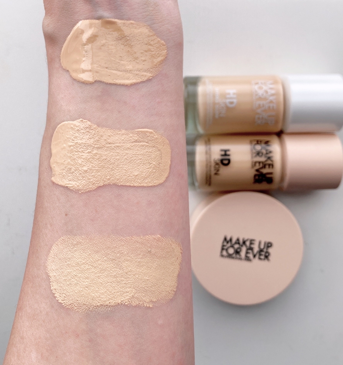 HDスキン ハイドラグロウファンデーションの色選び