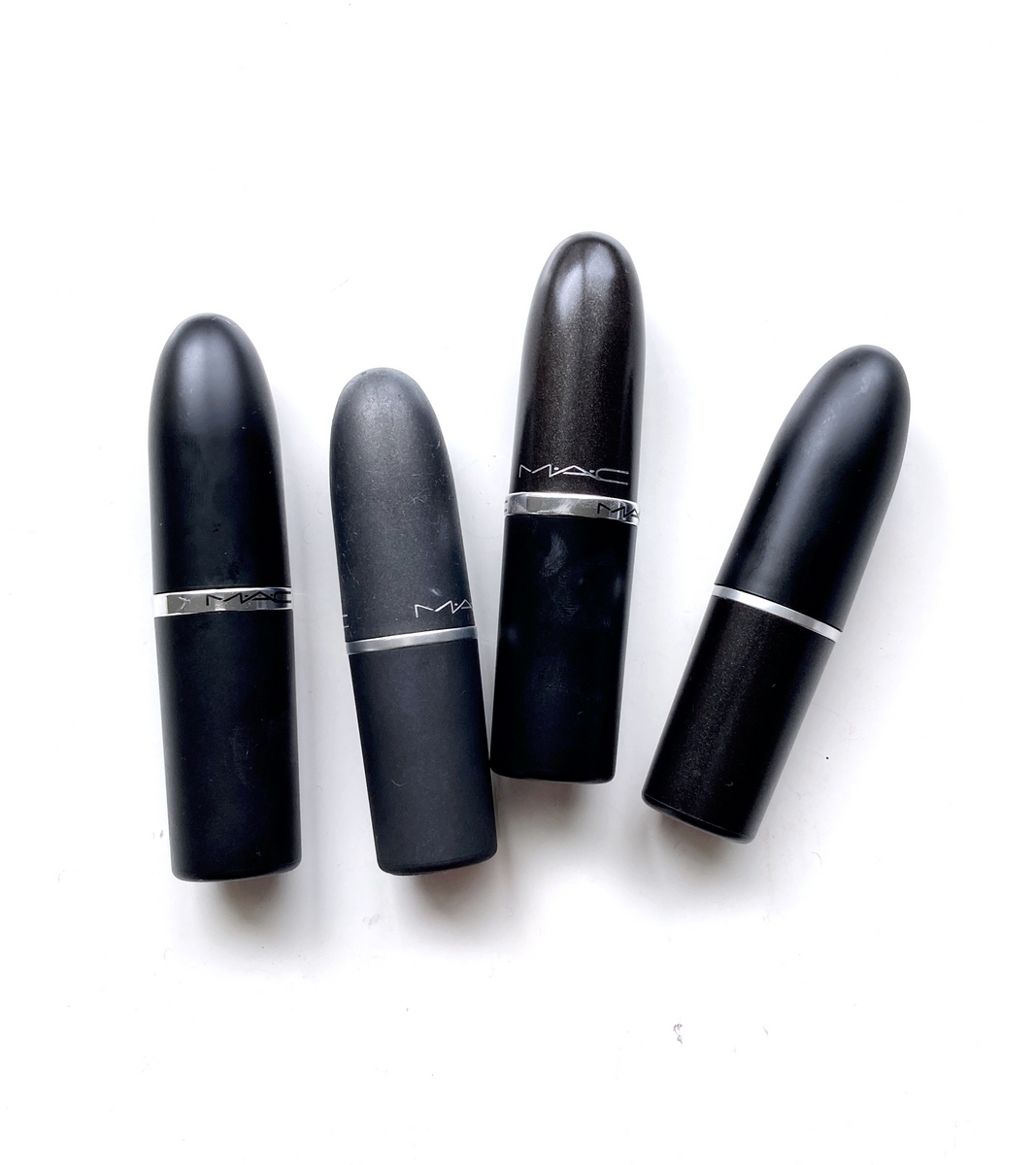 MAC テディ　リップ　比較