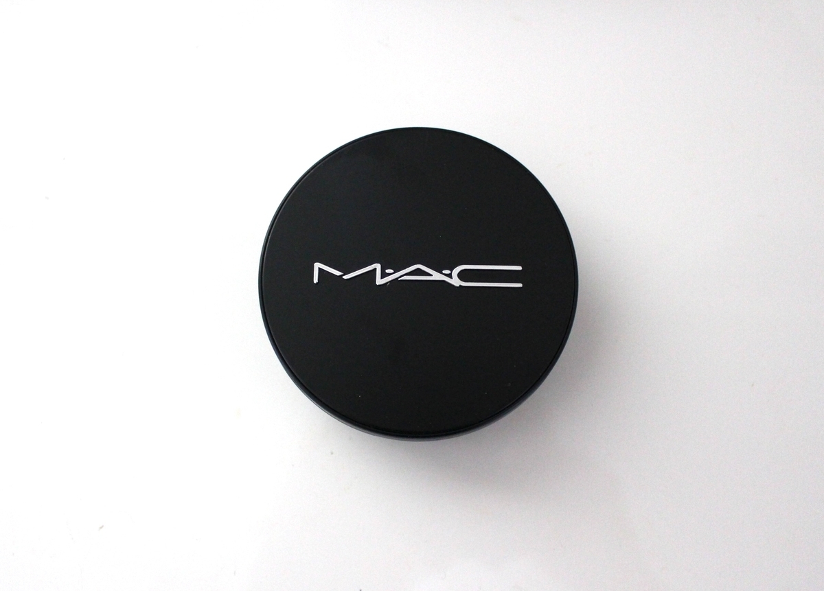 M･A･C リニューアルした　パウダーファンデ