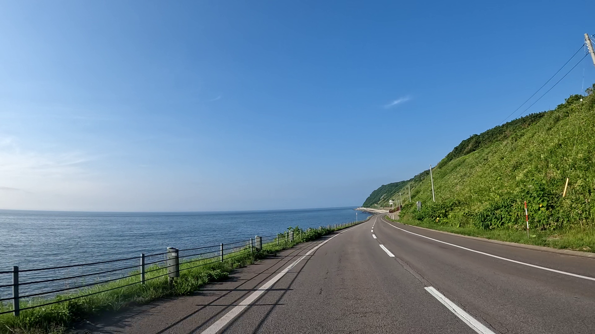 海沿いの国道334号線