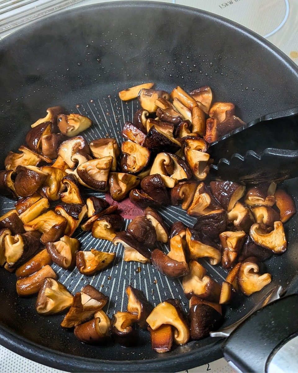 調味料を加える