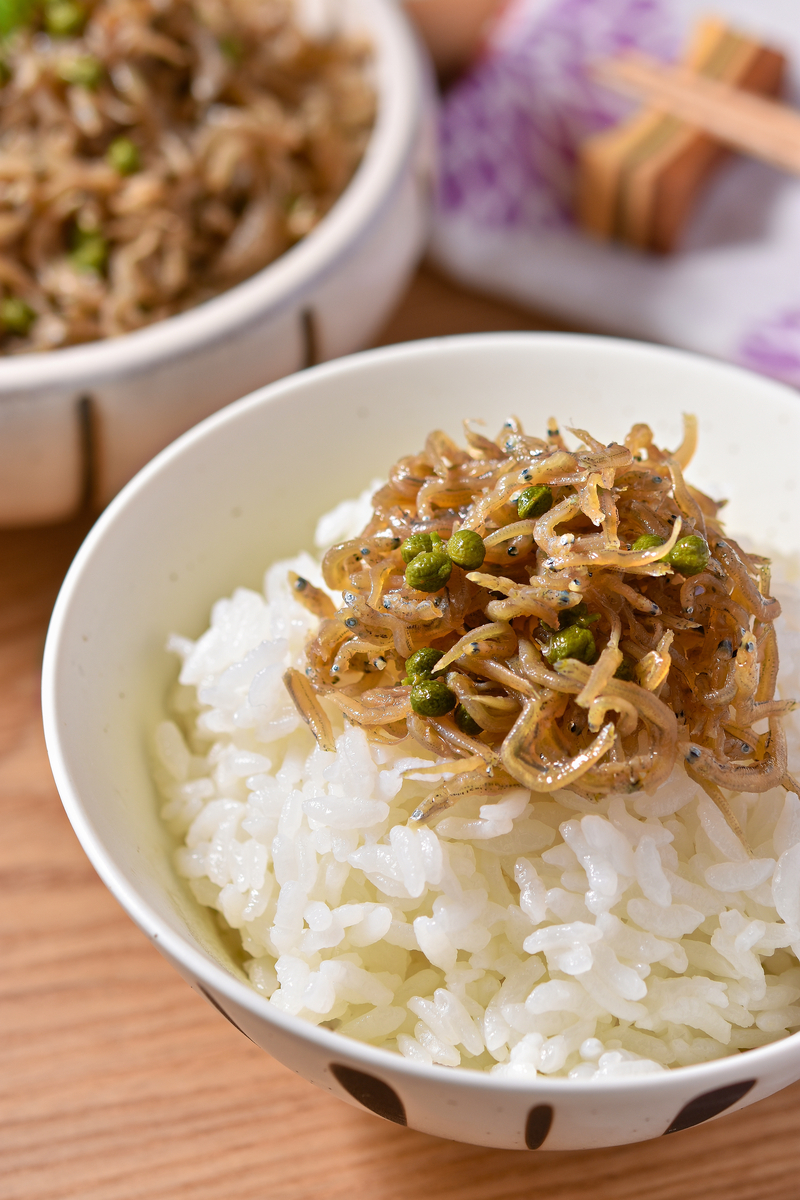 手作りのちりめん山椒。山椒の緑が鮮やかな保存食レシピ