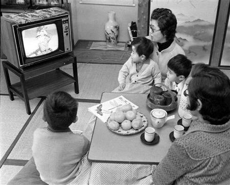 テレビは点いているけど誰も観ていない・・・ - Bullpower.com