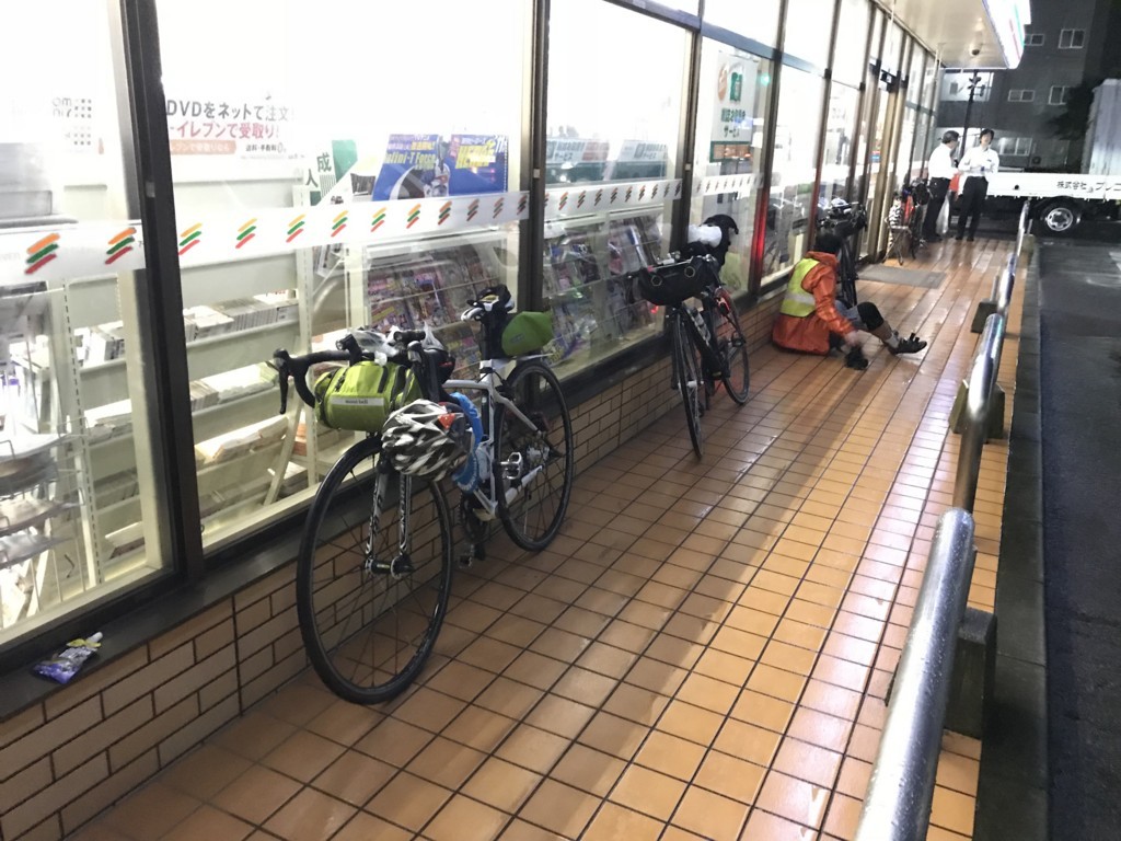 f:id:bumpy_ride:20171021182842j:plain f:id:bumpy_ride:20171021182842j:plain