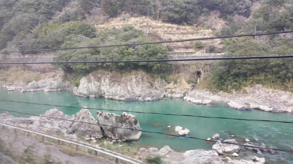 f:id:burakomi:20170427225005j:plain