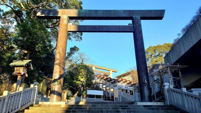 伊勢山皇大神宮一の鳥居