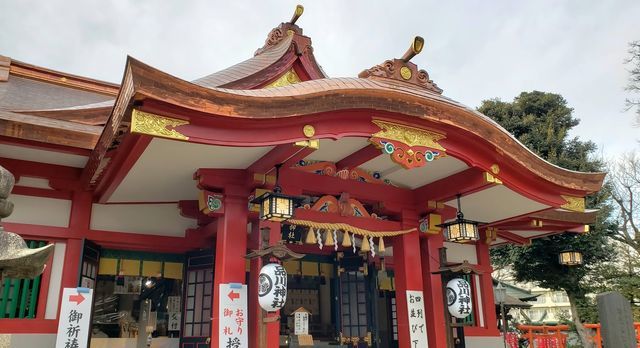 品川神社拝殿