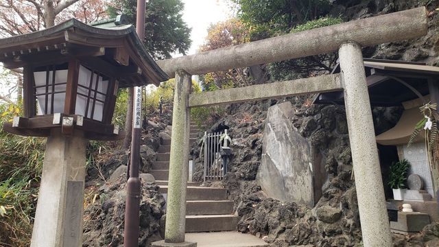 品川神社境内社/浅間神社