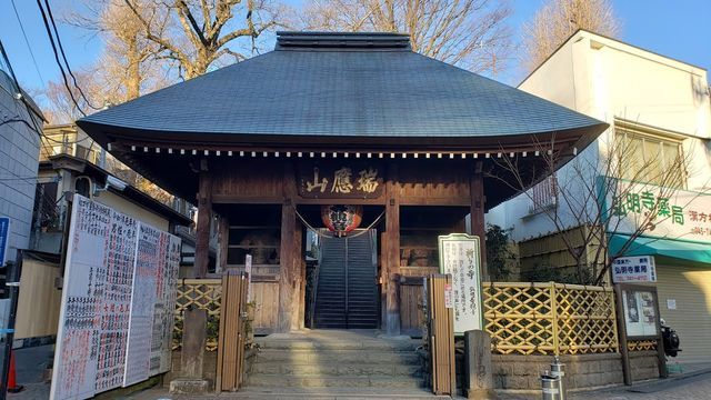 弘明寺の仁王門