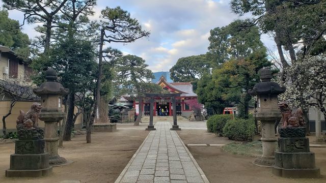 三の鳥居と境内
