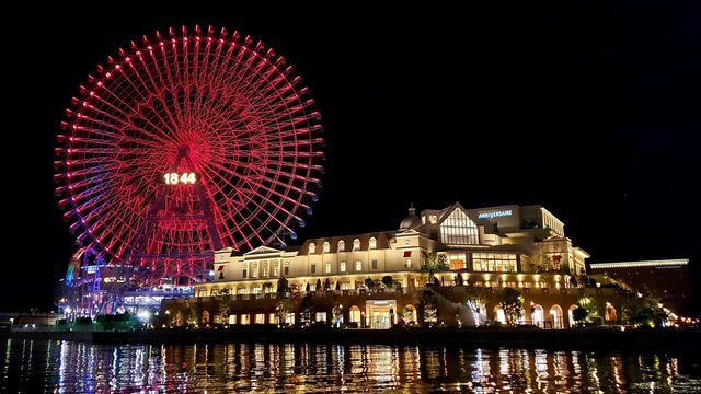 みなとみらい夜景/コスモクロック