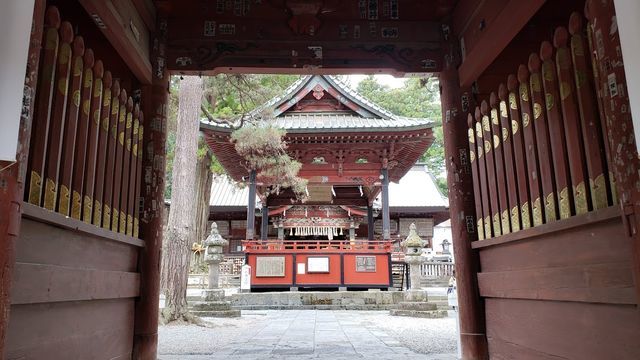 北口本宮浅間神社のご神門
