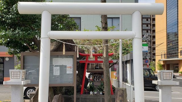 蛇幸都神社