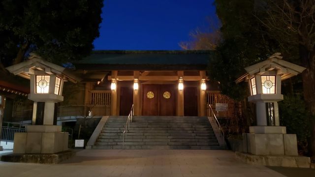 東郷神社夜景