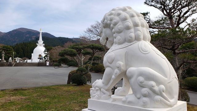 静岡県御殿場市 富士仏舎利塔平和公園】仏舎利塔と富士山の眺望が魅力