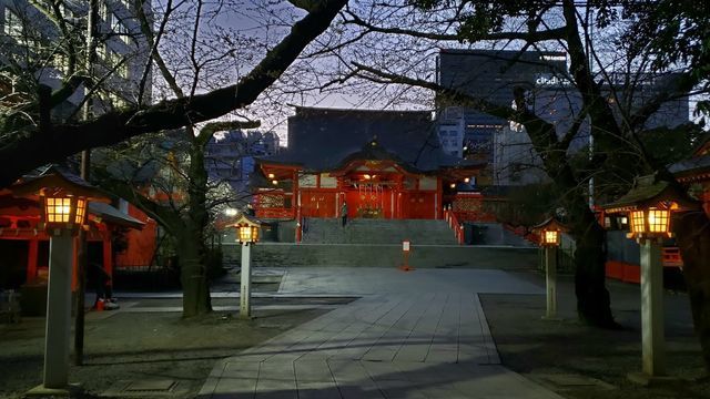 花園神社