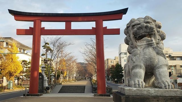 鶴岡八幡宮