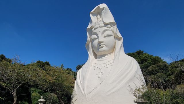 岩上白衣観音（座像） 【公式通販】