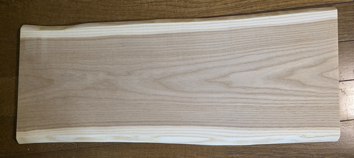 耳付きの無垢板