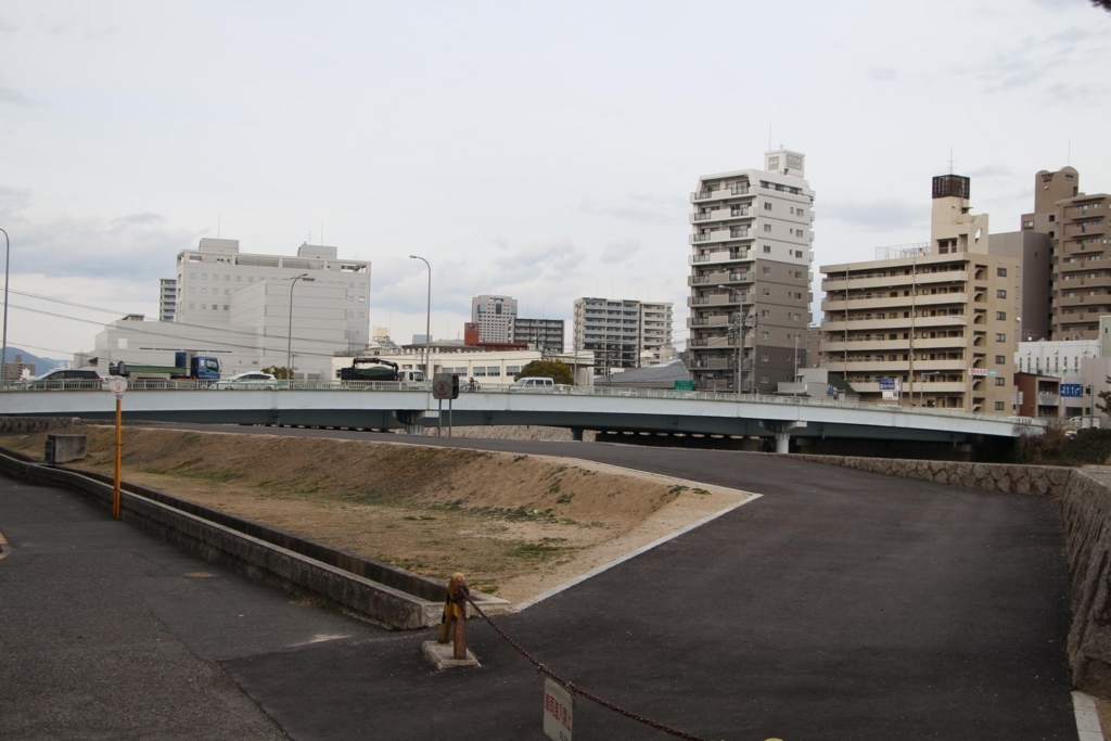 f:id:busstop_blog:20180705163521j:plain