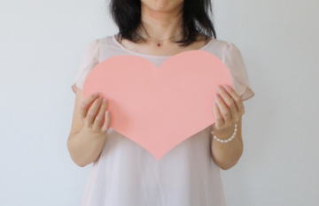 1ヶ月で胸を大きくする方法