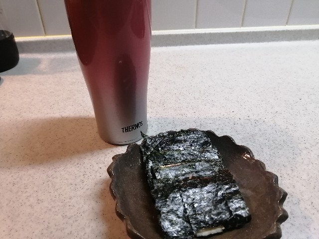 定番ハイボール のりチーズ 何気ない日々を楽しく楽に 定番ハイボール のりチーズ 何気ない日々を楽しく楽に