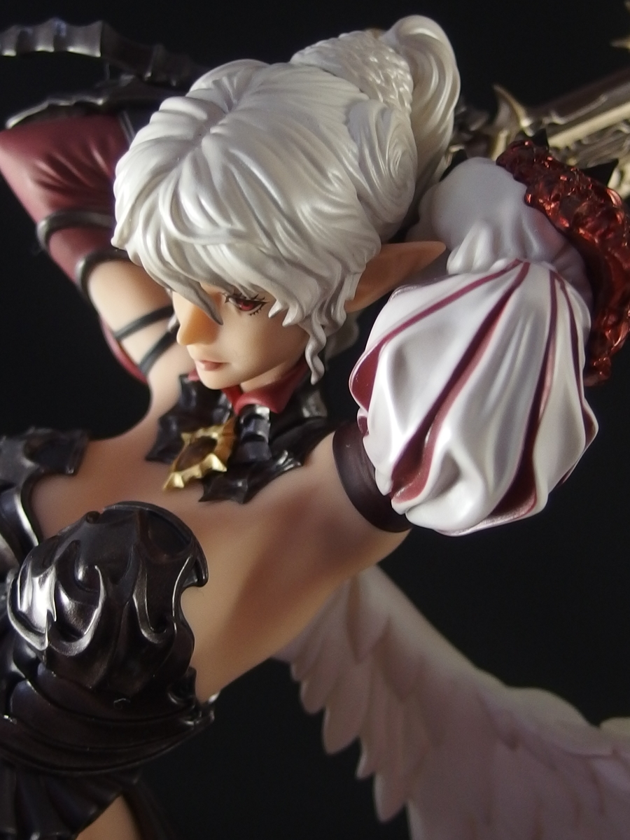 【未開封】リネージュ2 kamael 未開封】リネージュ2 kamael リネージュII 1/7スケール カマエル 完成