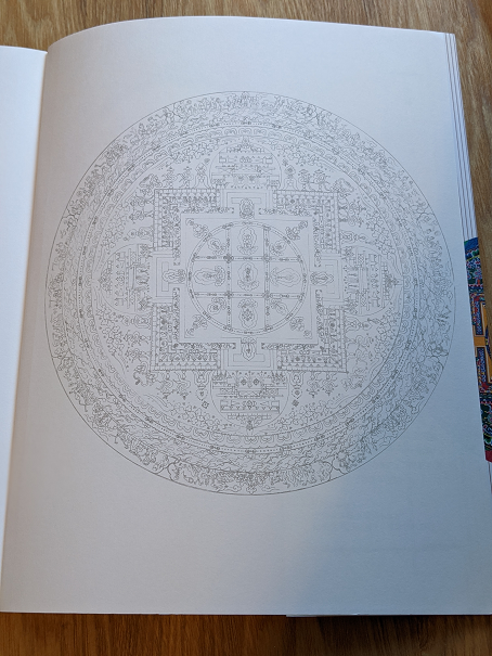 仏教グッズ 王朝風の図柄の 散華 チベット仏教の塗り絵 癒しの塗り絵 美しい密教の仏とマンダラ 扶桑社 物欲子 ぶつよくこ のブログ