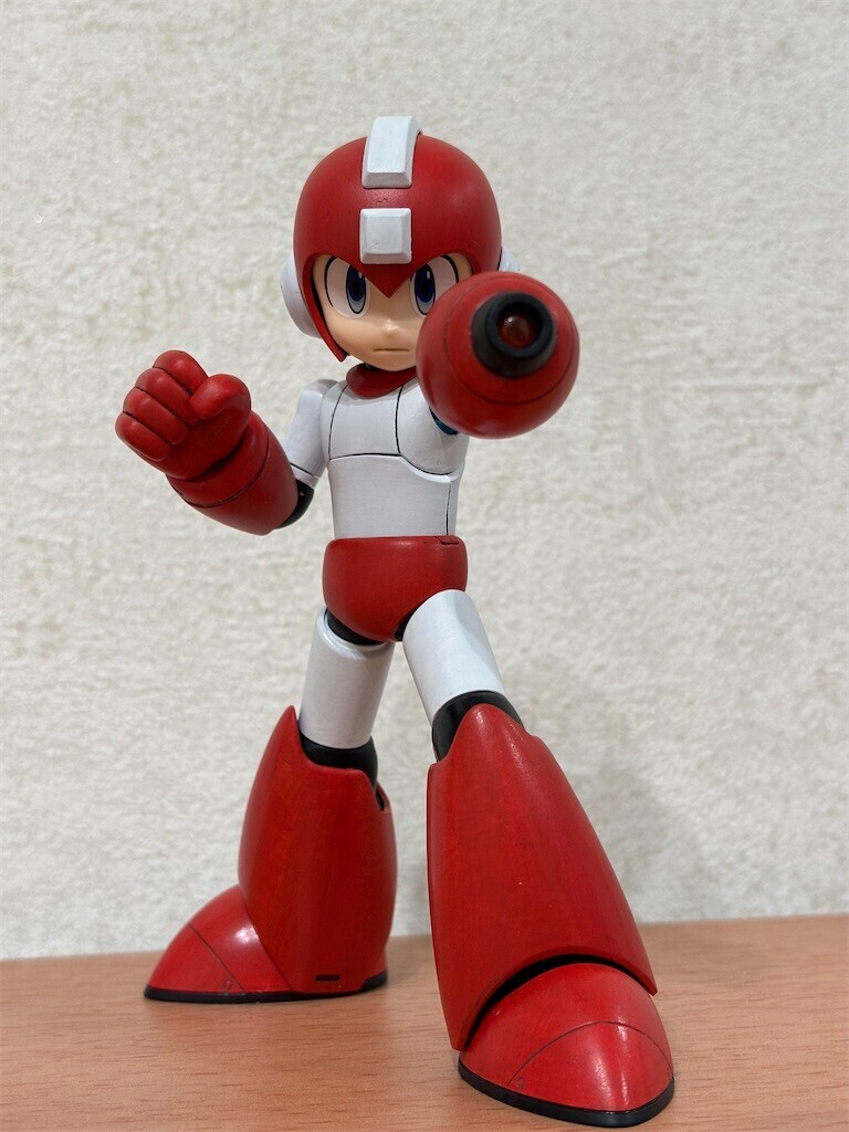 マント・ロギィ コトブキヤ、「ロックマン11」よりプラモデル「ロックマン