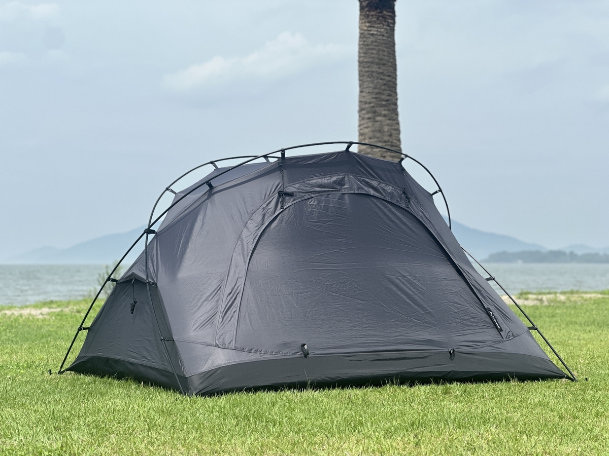 RATELWORKSシェルターテントZEELE：プライベート空間と軽量デザインで