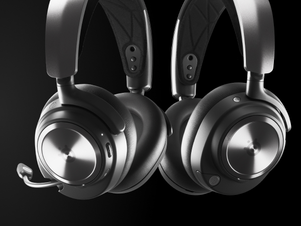 Arctis Nova Pro Wireless 