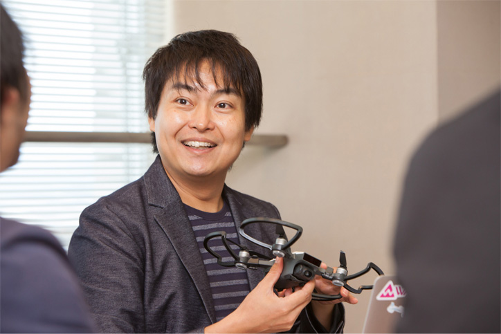 LoRaWANは福岡市が力を入れているドローンビジネスとの相性も良い、と語る千葉氏