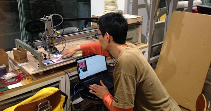 TechShop Tokyoでの作業風景
