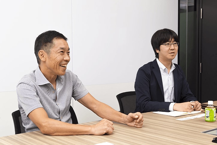 「ぺっぷれ」成功の秘訣を語る滝本氏と鵜口氏