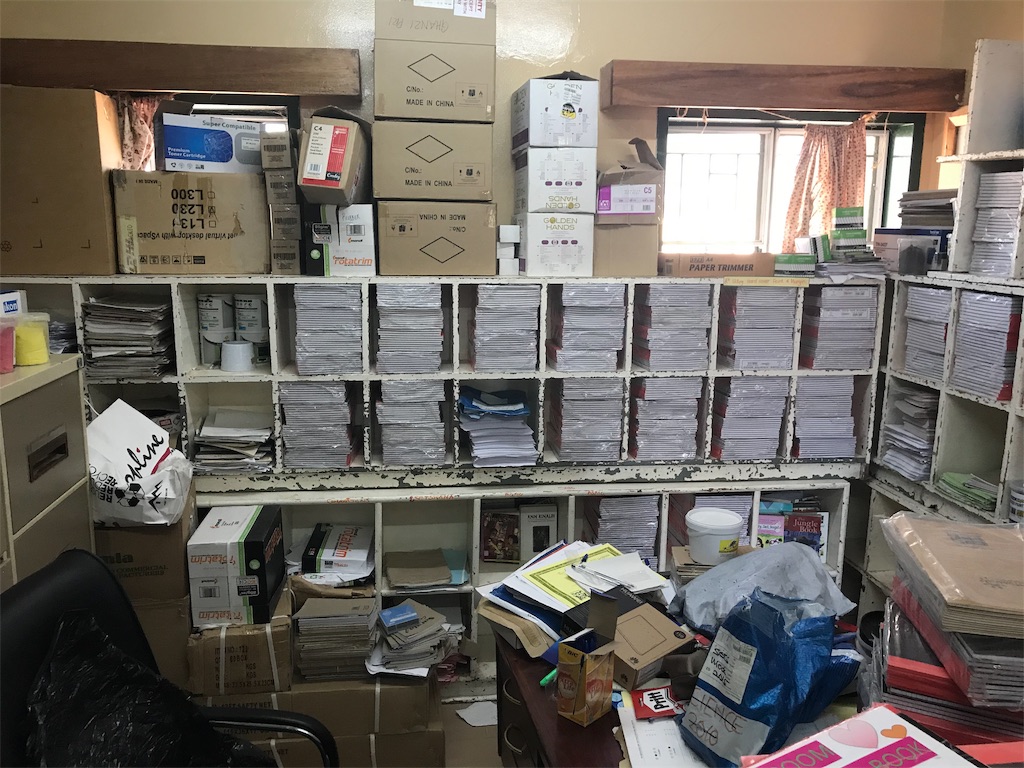誰もが使いやすい備品室に 小学校教師しゅんの青年海外協力隊ライフ 誰もが使いやすい備品室に 小学校教師しゅんの青年海外協力隊ライフ