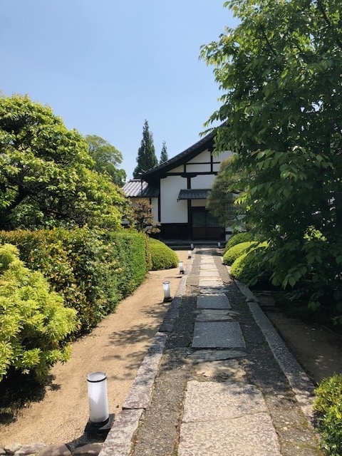 f:id:bx9w4hedch8:20180429234616j:plain f:id:bx9w4hedch8:20180429234616j:plain