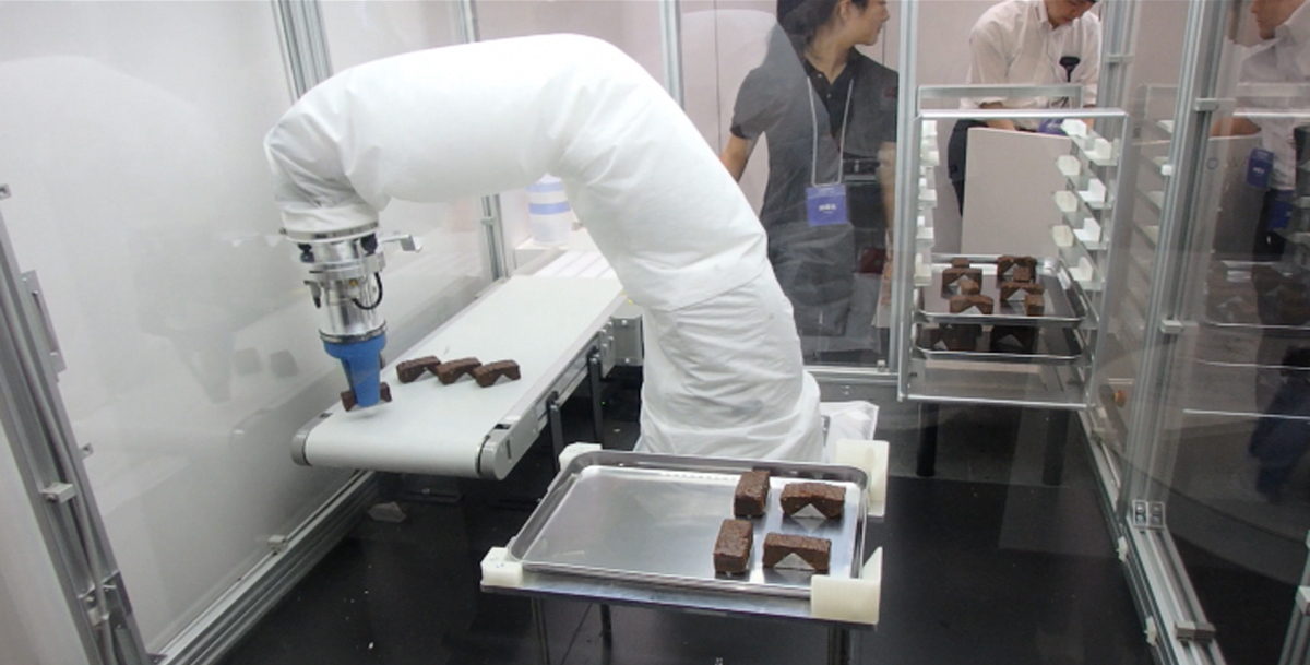 食品業界 人手不足問題 ロボットは人間の仕事を奪わない よくわかる 最新 協働ロボット 入門 メシ通 ホットペッパーグルメ