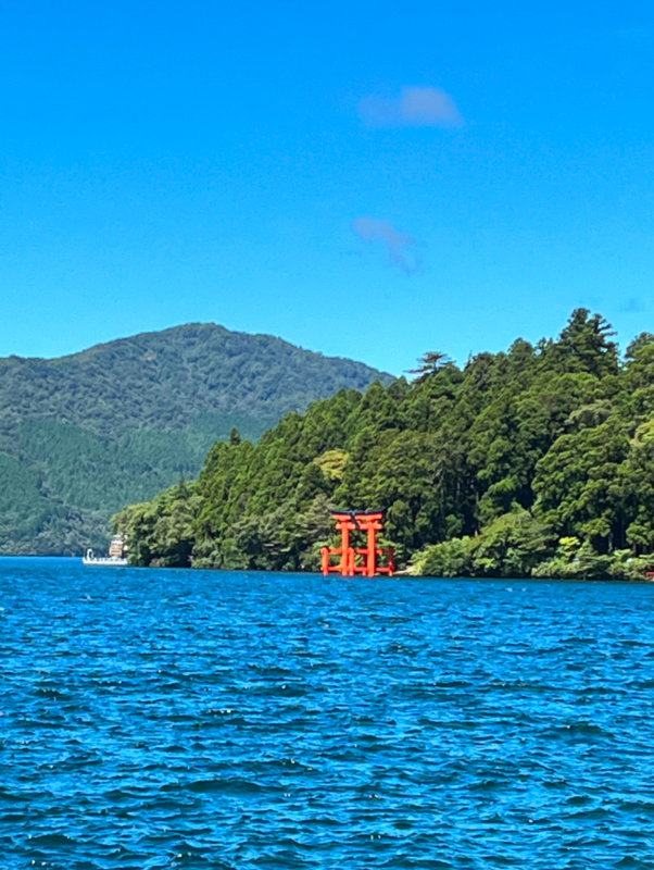 夏の終わり、箱根に行ってきた 2-九頭龍神社 - ごきげんに暮らす。
