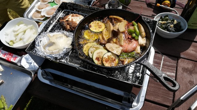 1228円 倉庫 武田コーポレーション レジャー キャンプ BBQ コンロ ウルトラコンパクトグリル UCG-3021 1228円 倉庫 武田コーポレーション レジャー キャンプ BBQ コンロ ウルトラコンパクトグリル UCG-3021