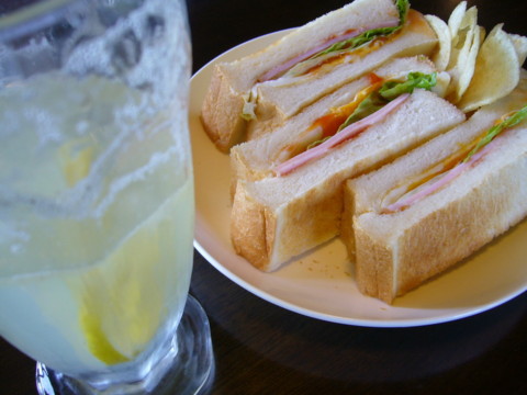 f:id:cafe-kuroneco:20090515170711j:image