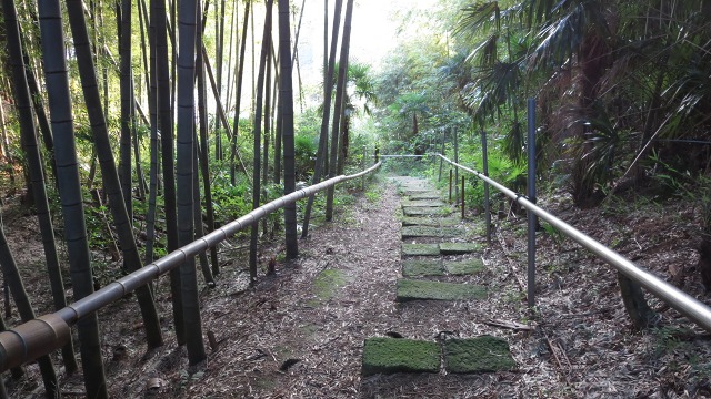 f:id:cafeee:20161005214112j:plain f:id:cafeee:20161005214112j:plain