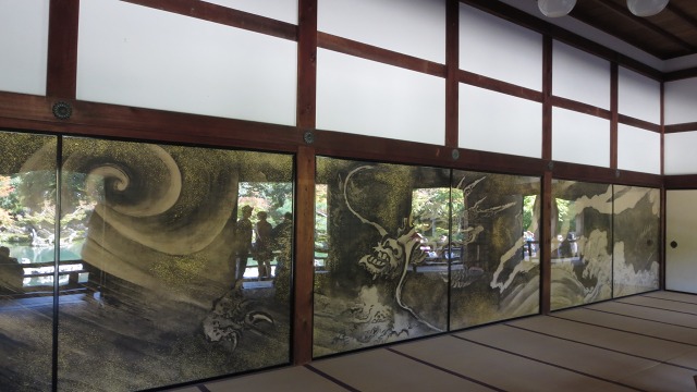 f:id:cafeee:20161106191122j:plain f:id:cafeee:20161106191122j:plain