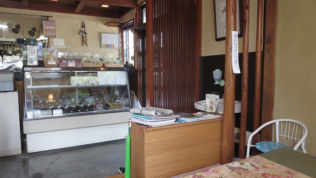 f:id:cafeee:20180603215820j:plain f:id:cafeee:20180603215820j:plain