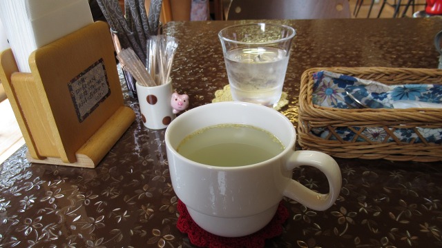 f:id:cafeee:20180607225147j:plain