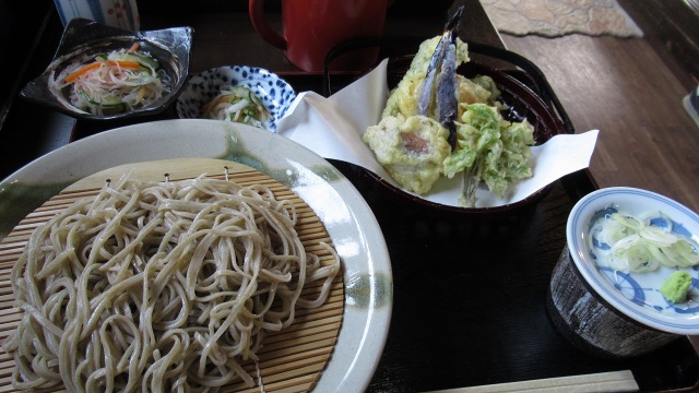 f:id:cafeee:20190710232731j:plain